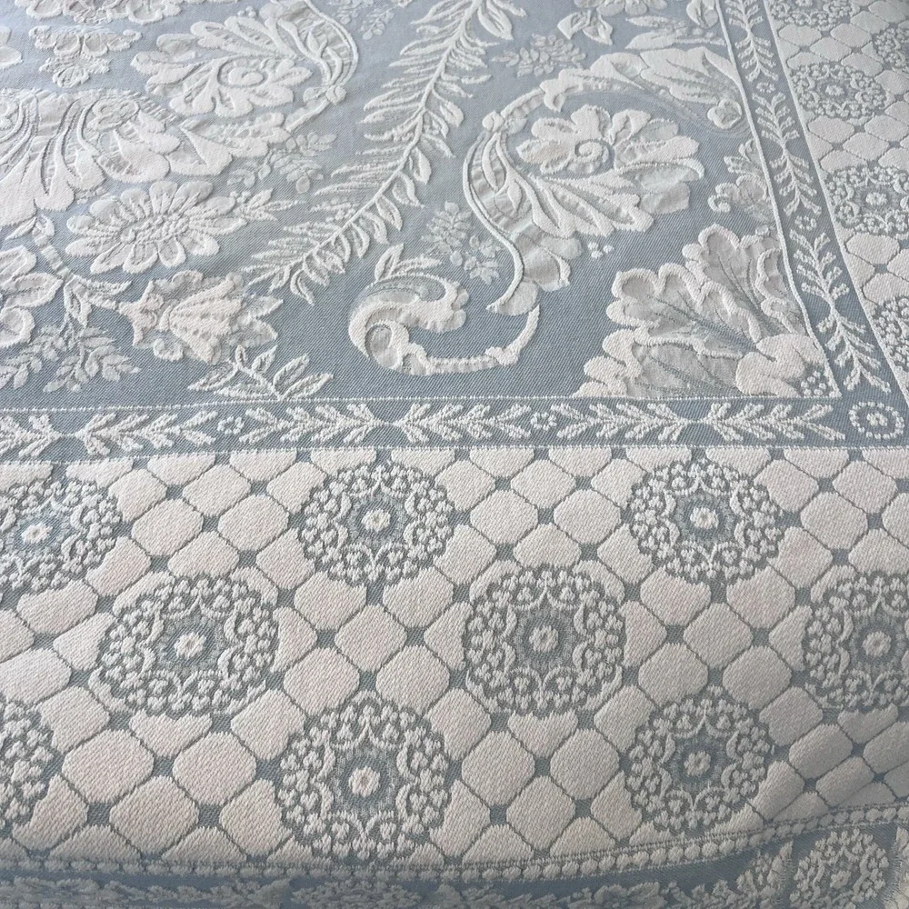 Vtg. Crown Crafts WOVEN BLUE WILLIAMSBURG Cotton FULL BEDSPREAD - 90